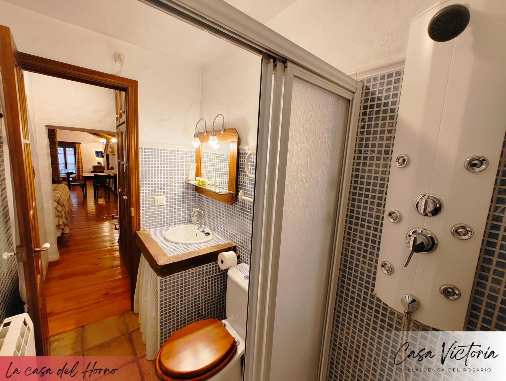 Conjunto Rural Casa Victoria Guest House Villaluenga Del Rosario Luaran gambar